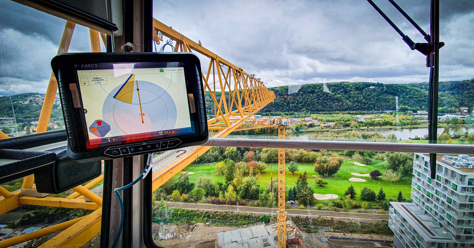 Systemy antykolizyjne i monitoringu AMCS